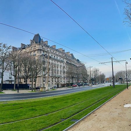 Prestige A Paris Luxe, Calme Et Proche Tour Eiffel Et Champs-Elysees Zewnętrze zdjęcie