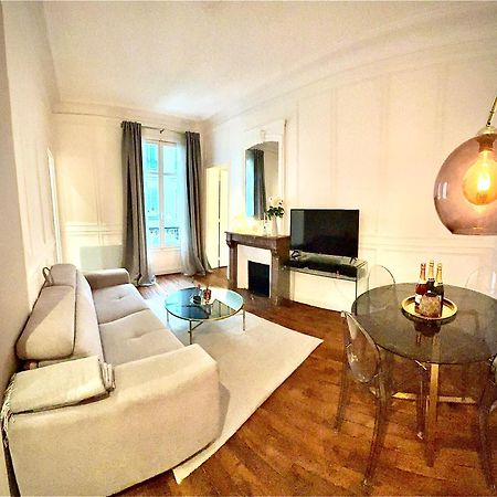 Prestige A Paris Luxe, Calme Et Proche Tour Eiffel Et Champs-Elysees Zewnętrze zdjęcie