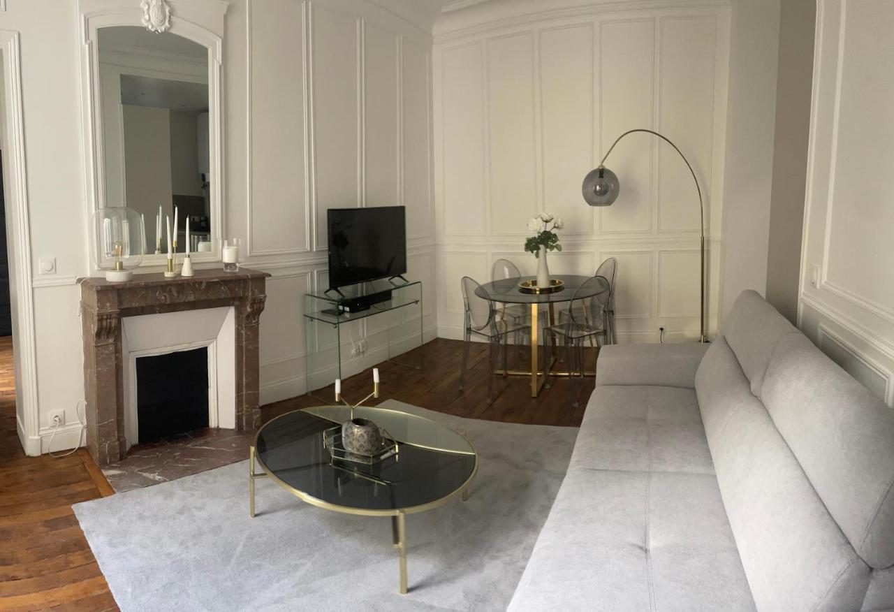 Prestige A Paris Luxe, Calme Et Proche Tour Eiffel Et Champs-Elysees Zewnętrze zdjęcie