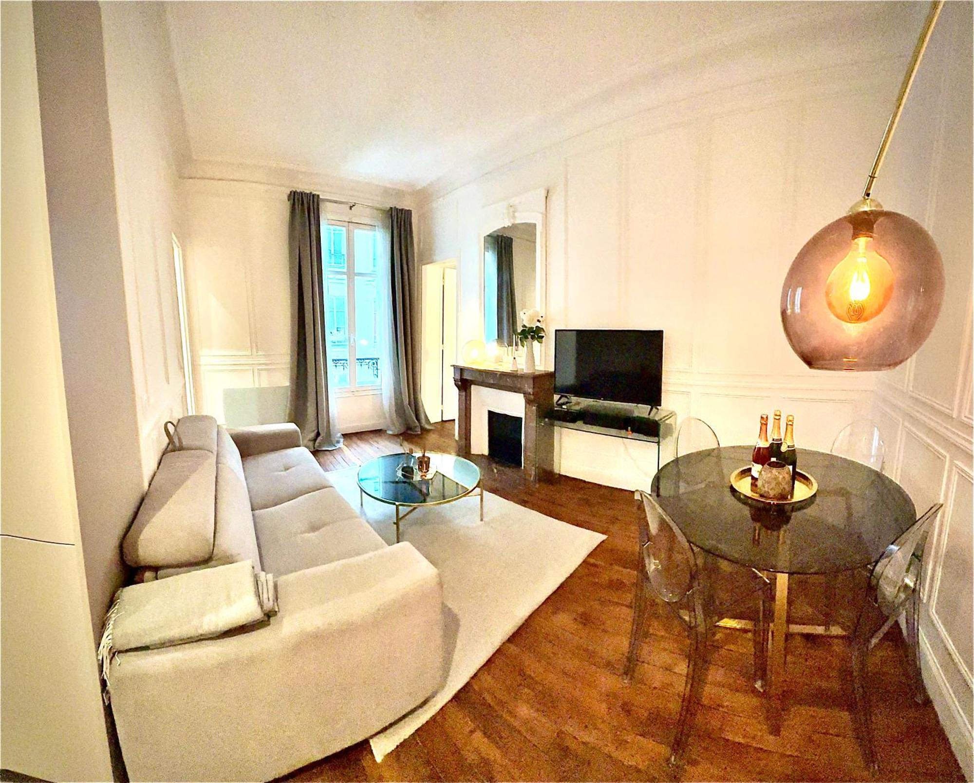 Prestige A Paris Luxe, Calme Et Proche Tour Eiffel Et Champs-Elysees Zewnętrze zdjęcie